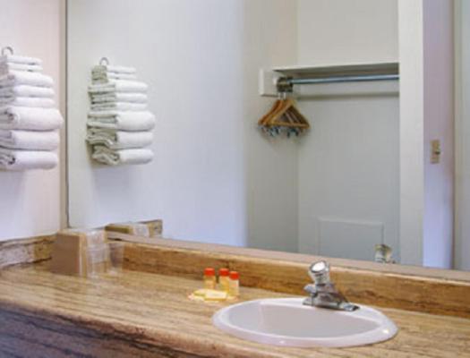 Days Inn By Wyndham San Marcos Rum bild